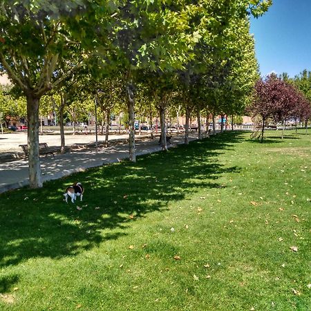 Villa "Luna De Segovia" Leganes Bagian luar foto