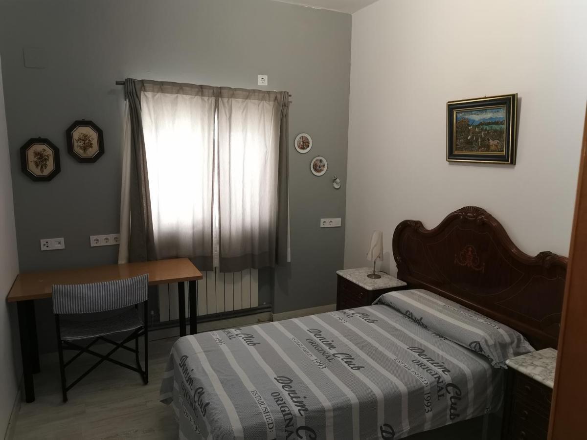 Villa "Luna De Segovia" Leganes Bagian luar foto