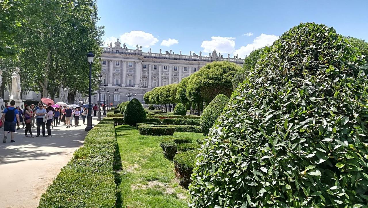 Villa "Luna De Segovia" Leganes Bagian luar foto