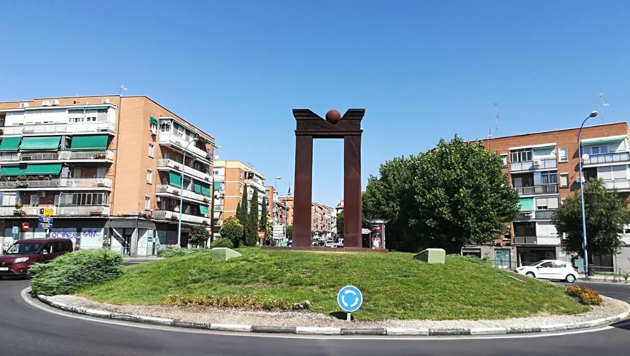 Villa "Luna De Segovia" Leganes Bagian luar foto