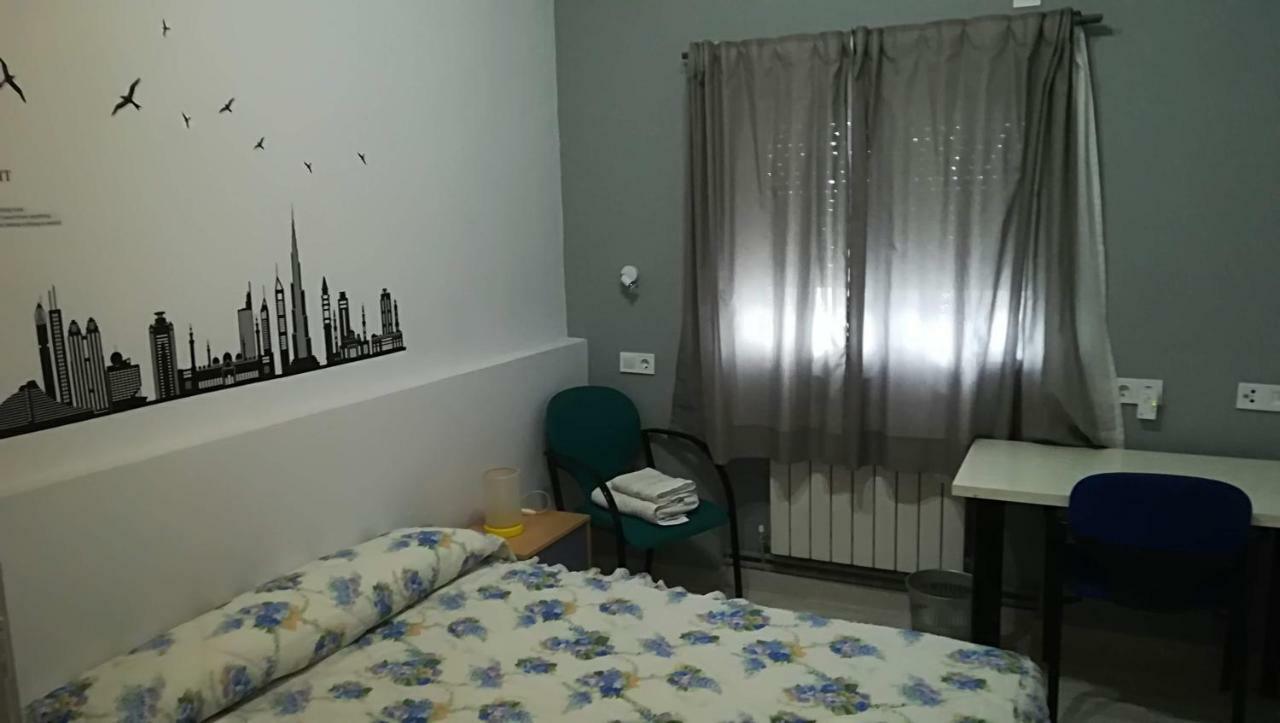 Villa "Luna De Segovia" Leganes Bagian luar foto